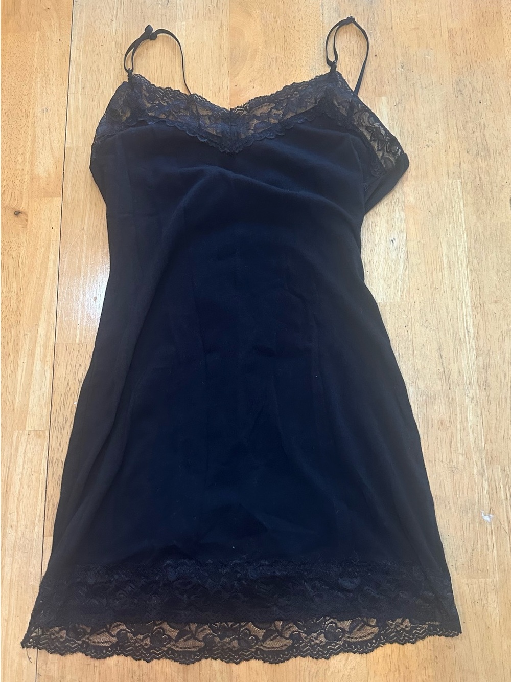 Bozzolo Black Lace Trim Chemise Slip